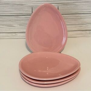 IQ Accessories Pink Egg Shaped Dessert Plates Set of 4 Glazed Ceramic Easter ‘02